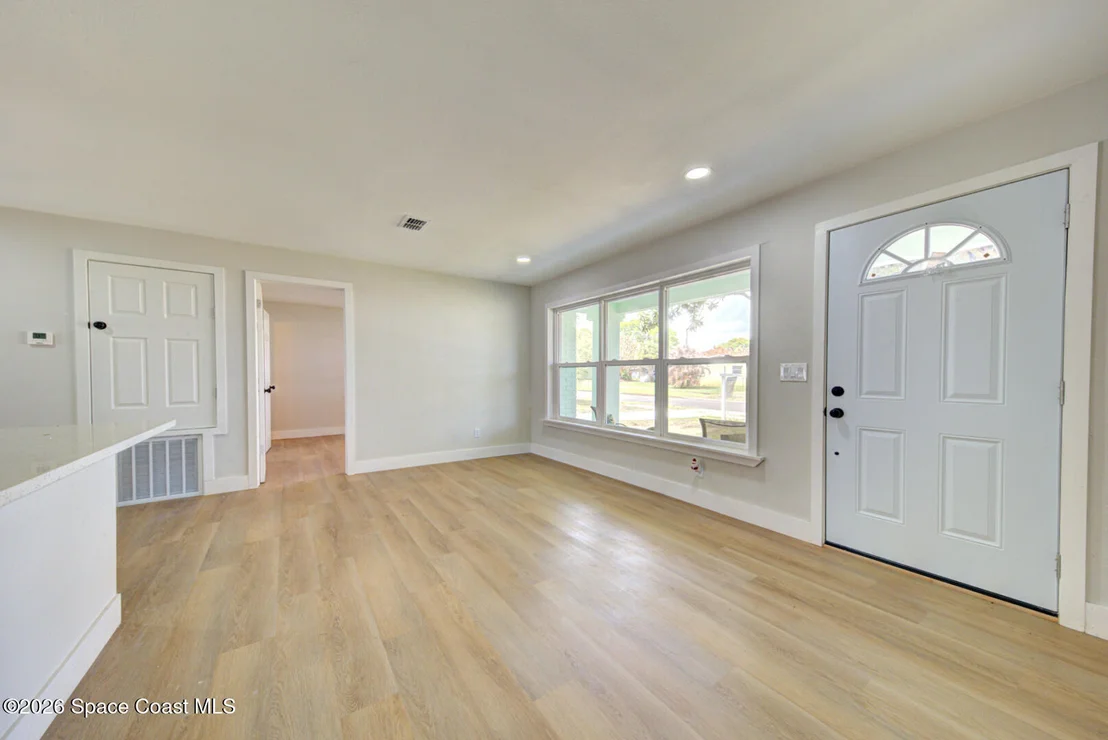 Photo of 1029 Illinois Road