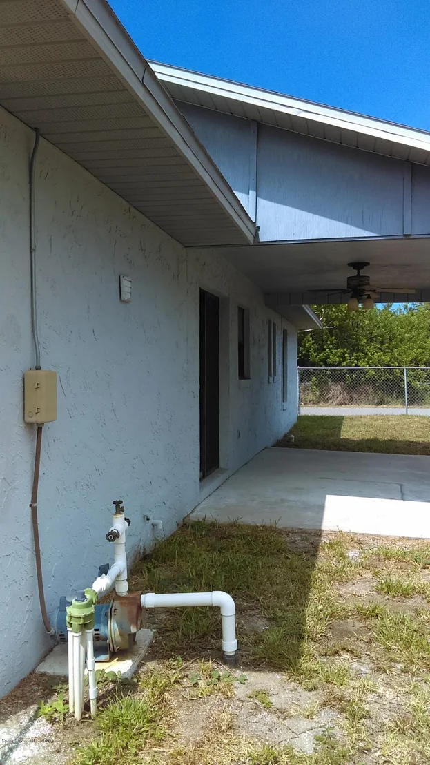 Photo of 2949 Carver Street