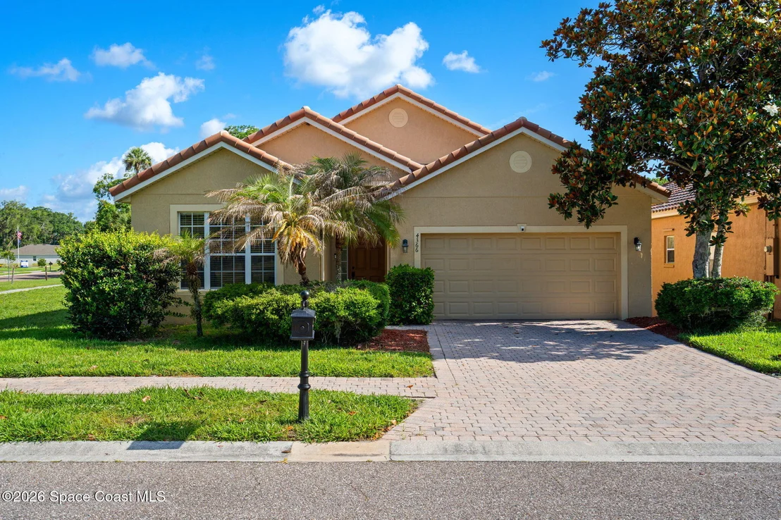 Photo of 4366 Fitzroy Reef Drive