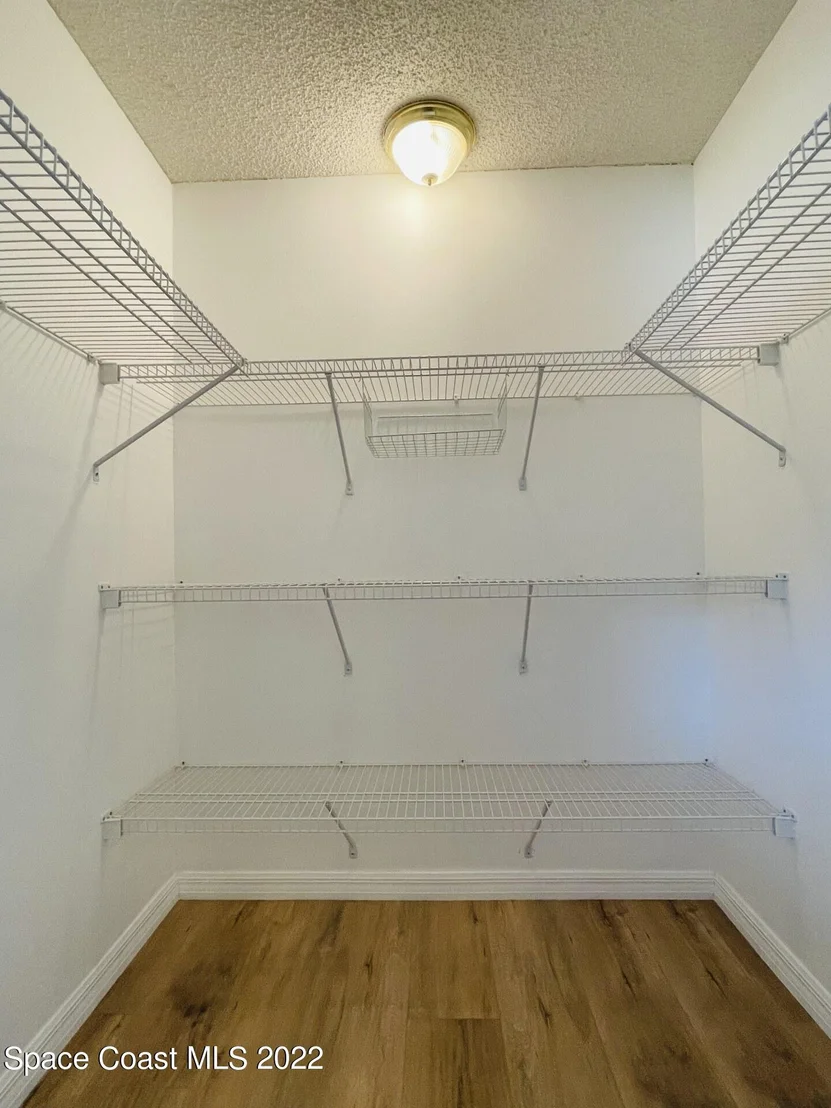 Photo of 216 Chalet Avenue