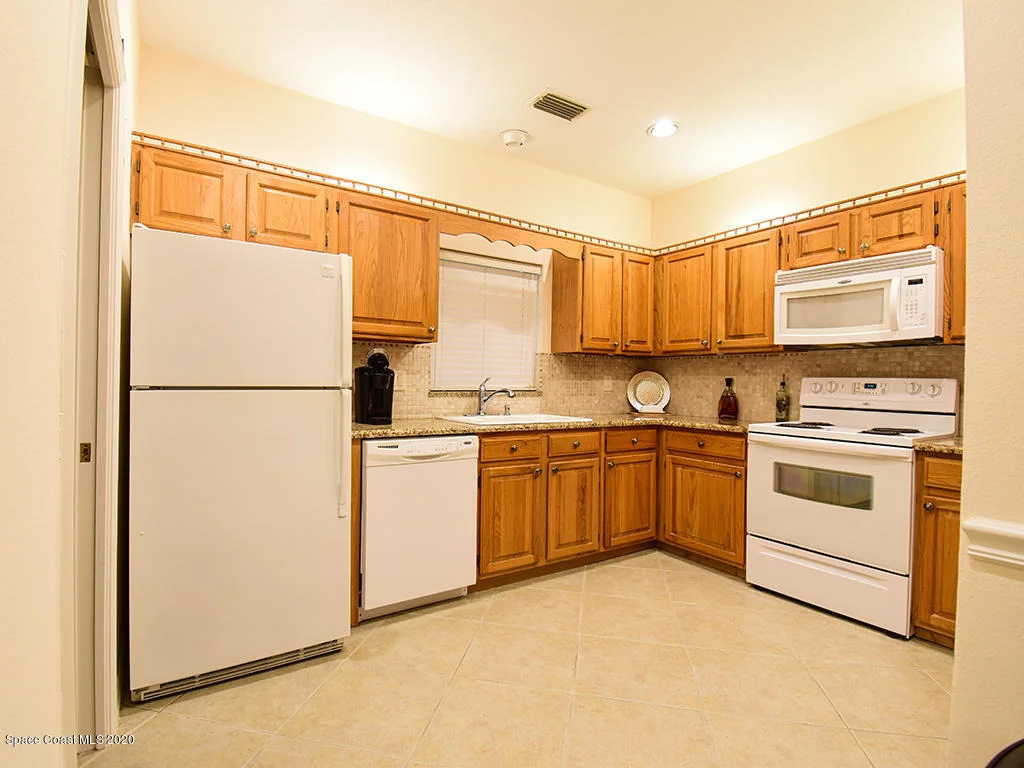 Photo of 7911 Cambridge Manor