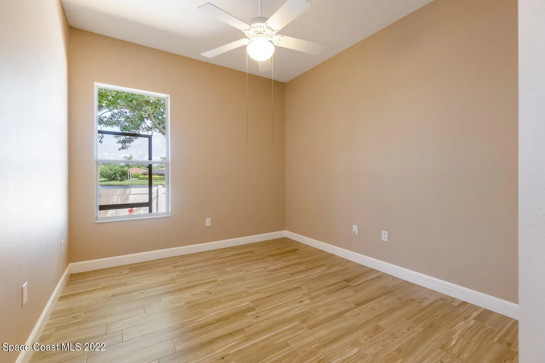 Photo of 4707 Alamanda Drive