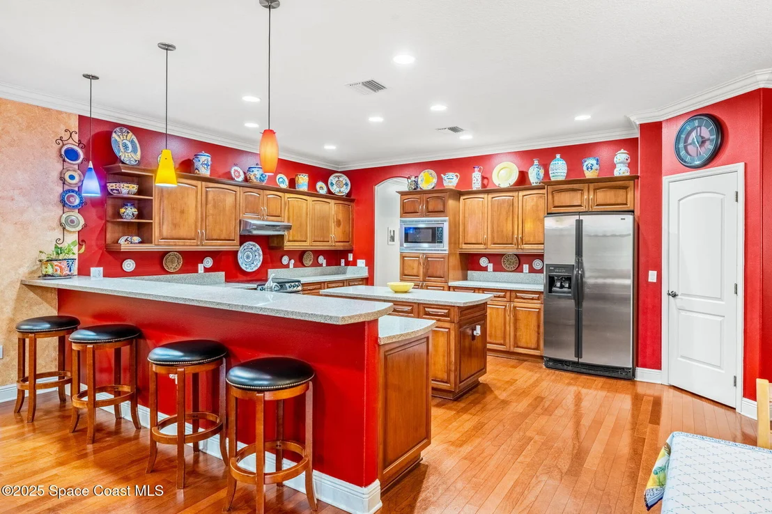 Photo of 4443 Long Lake Road