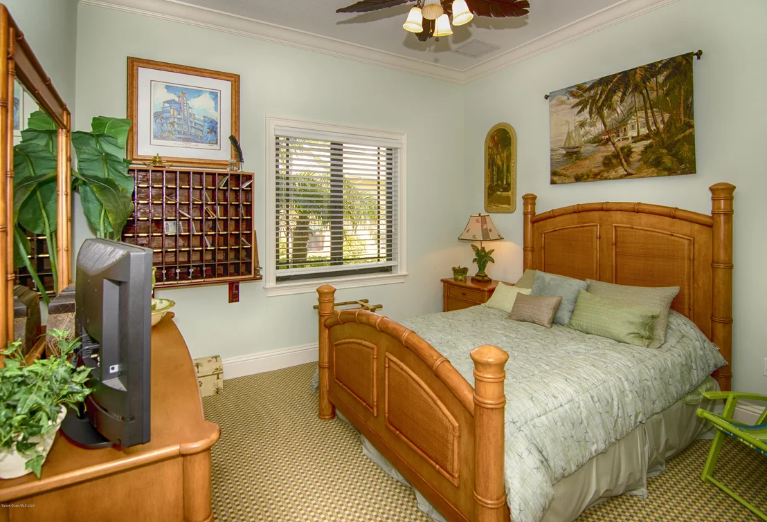 Photo of 2012 SE Windbrook Drive