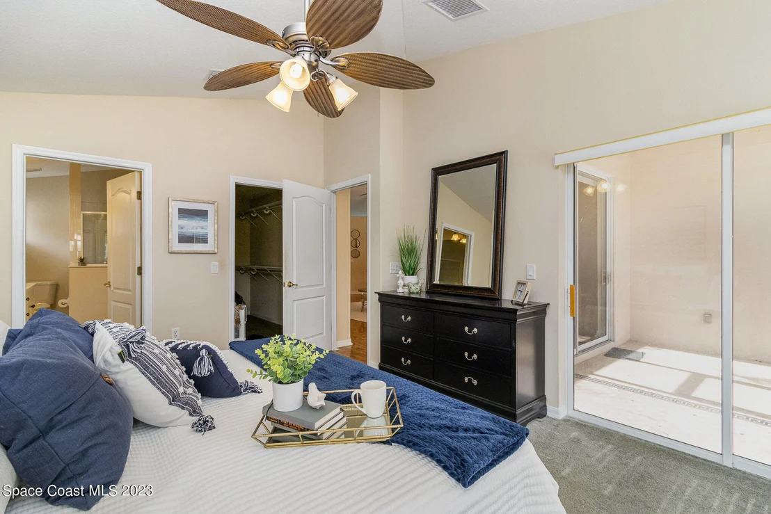 Photo of 7227 Broderick Drive