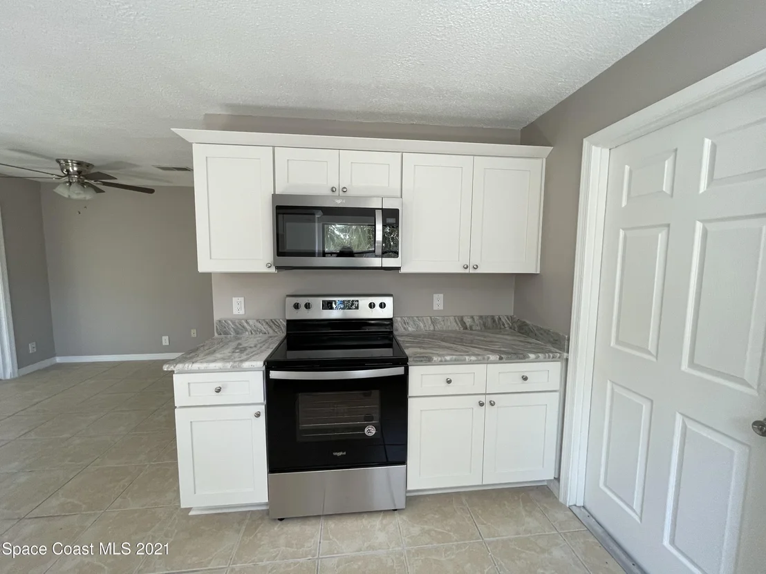Photo of 3220 Ideal Avenue NE