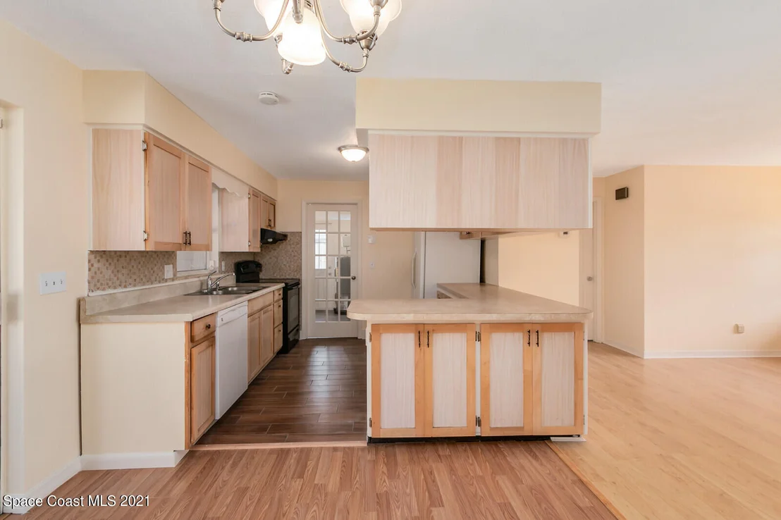 Photo of 4830 Cocoanut Drive