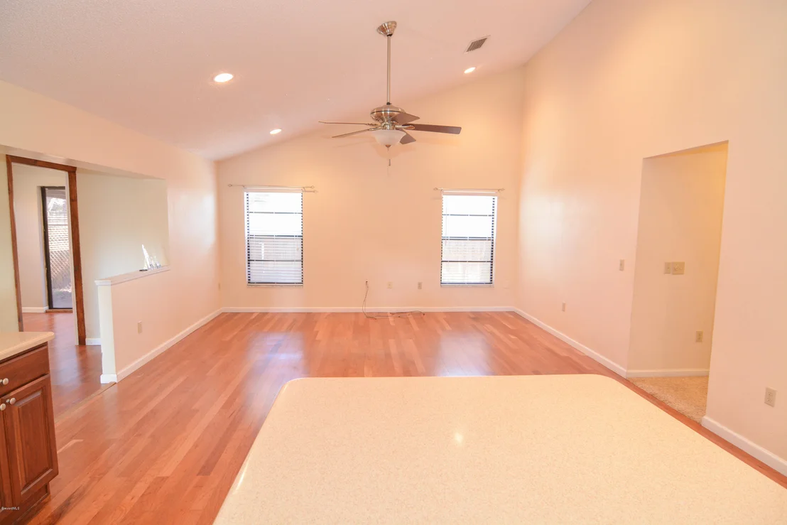 Photo of 922 Yorktowne Drive