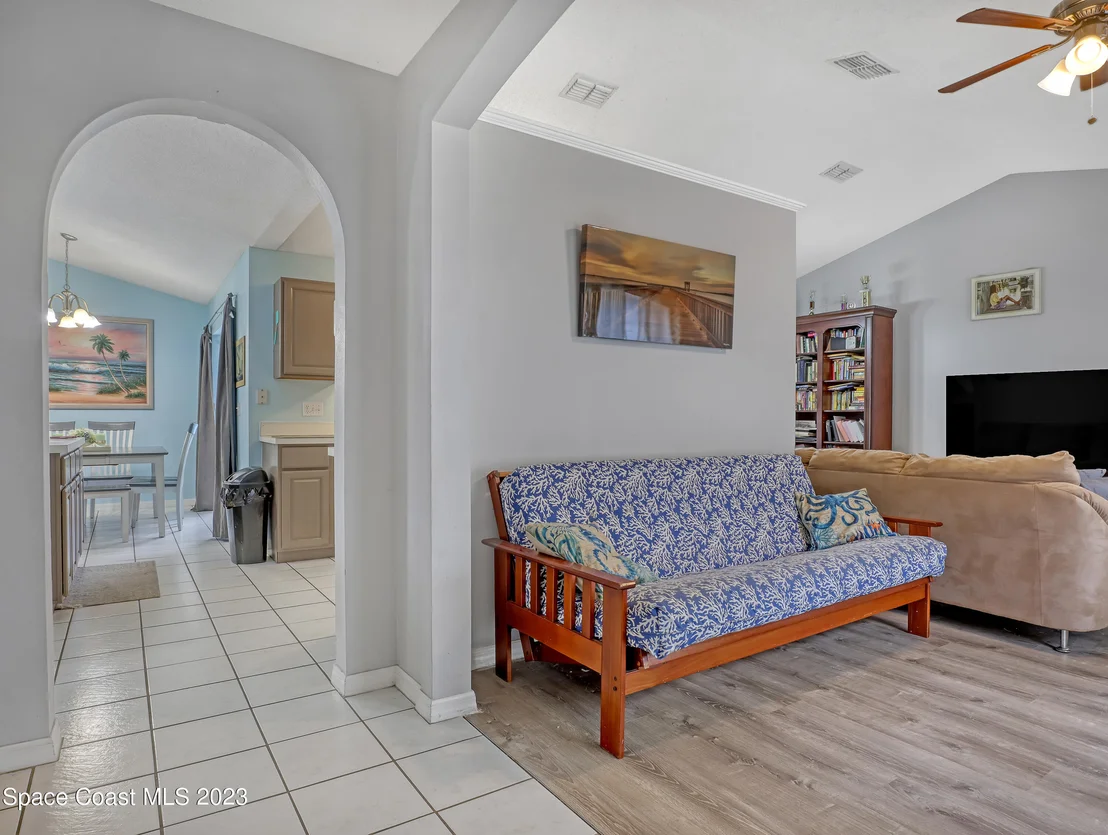 Photo of 2305 Shady Oak Road