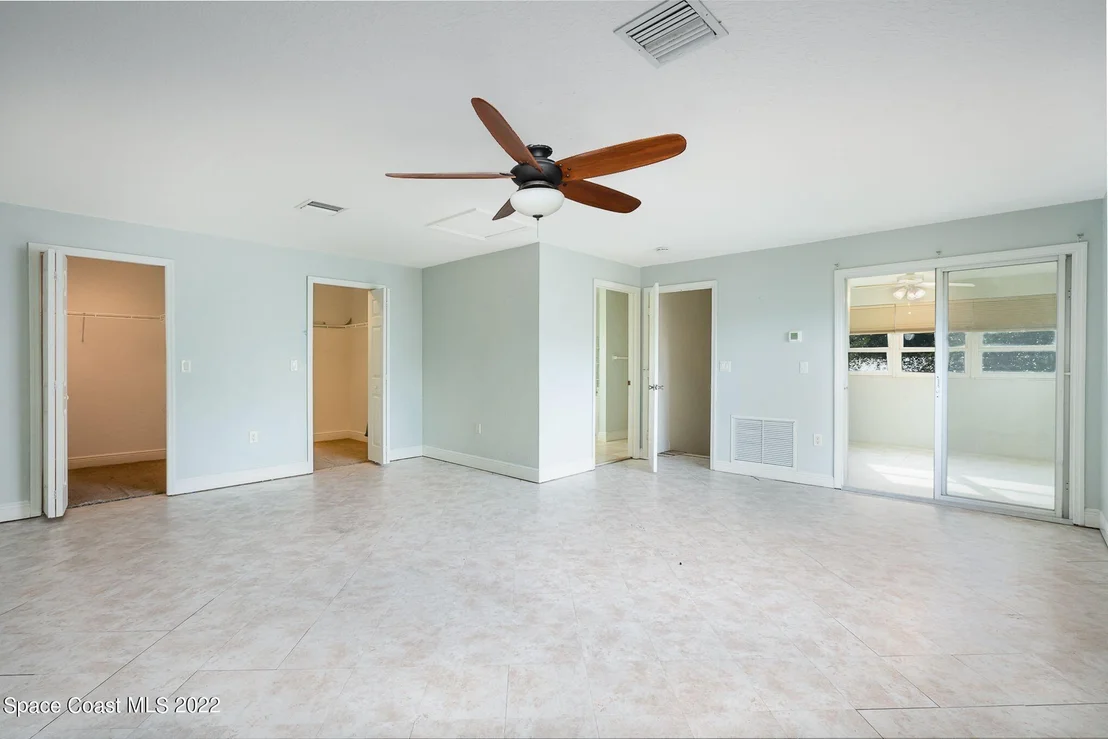 Photo of 1137 Scyphers Street NE