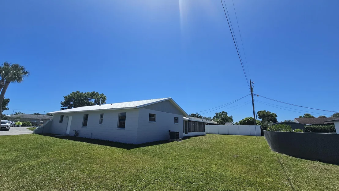Photo of 628 Walnut Drive