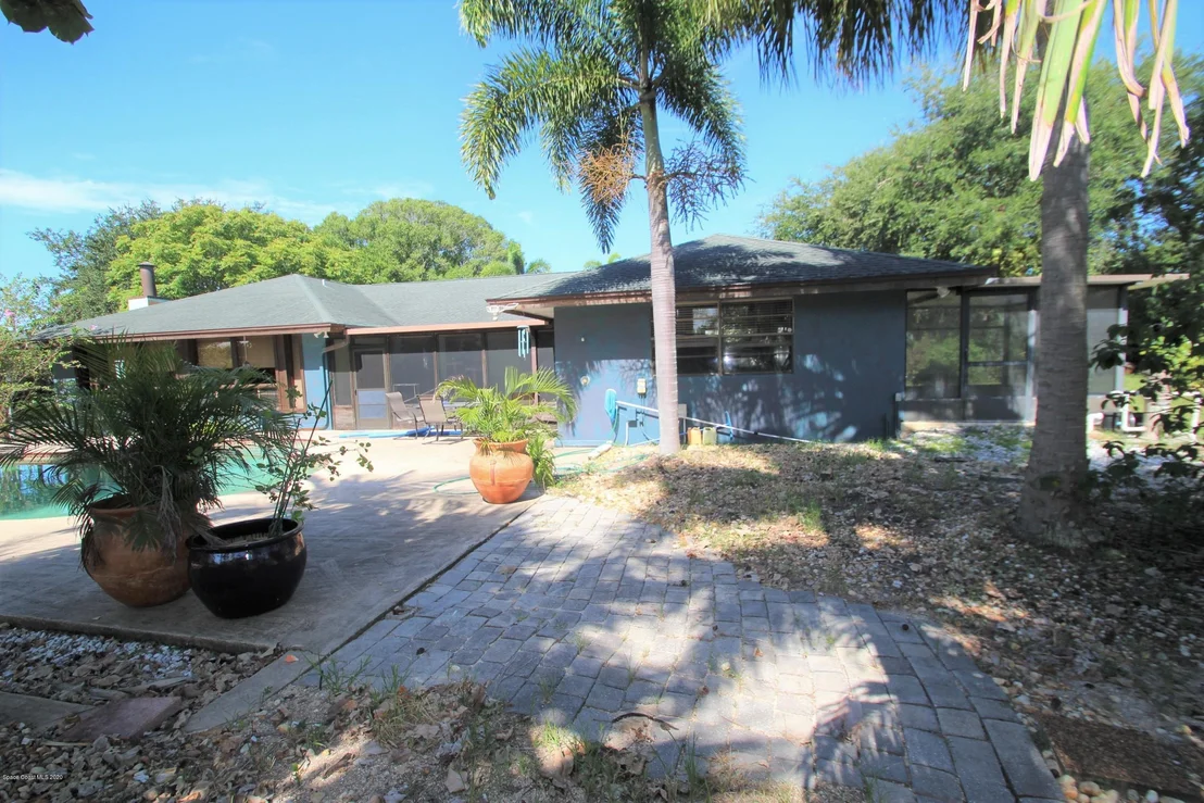 Photo of 1175 Marie Street