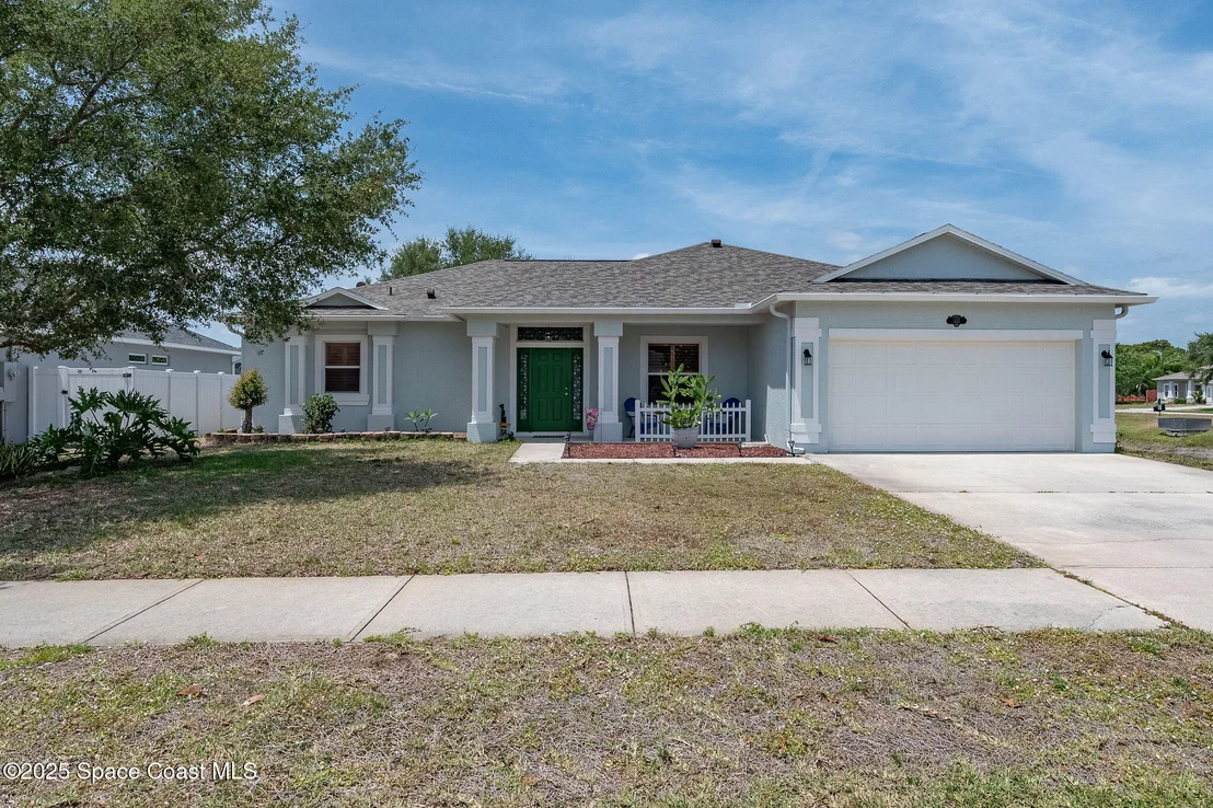 Photo of 1137 Morgan Circle NE