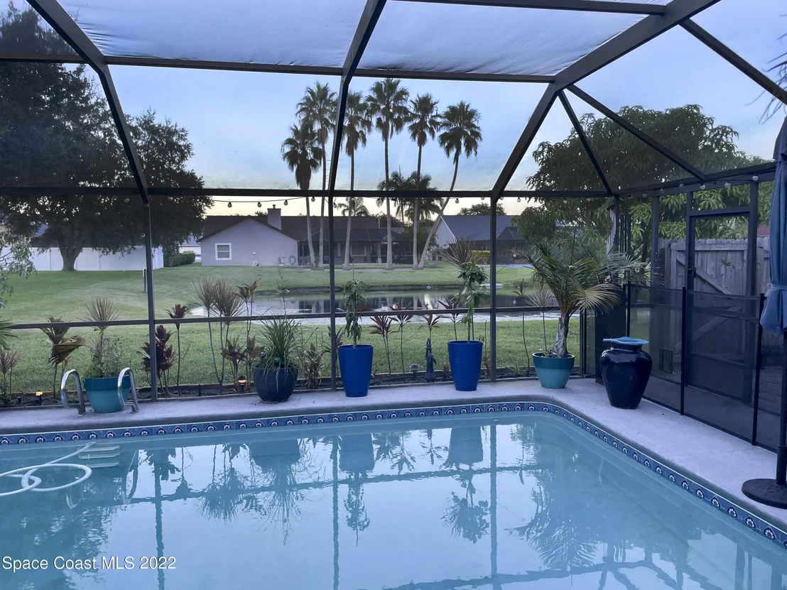 Photo of 968 Pelican Lane