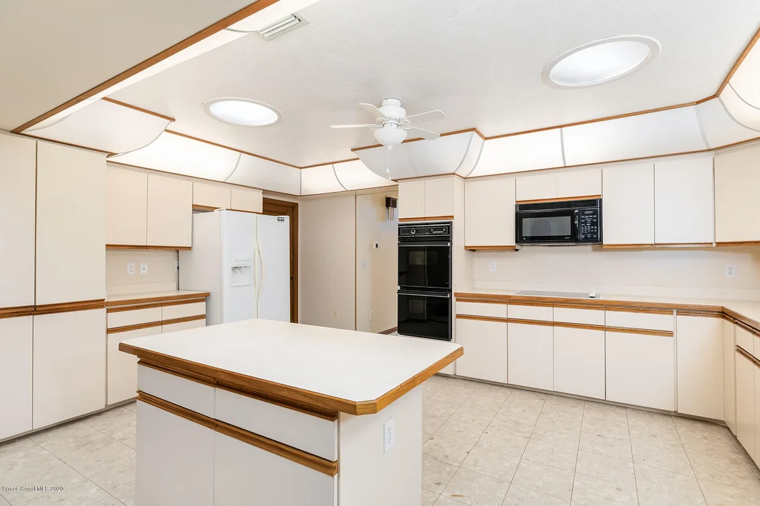 Photo of 1219 Salmonberry Place