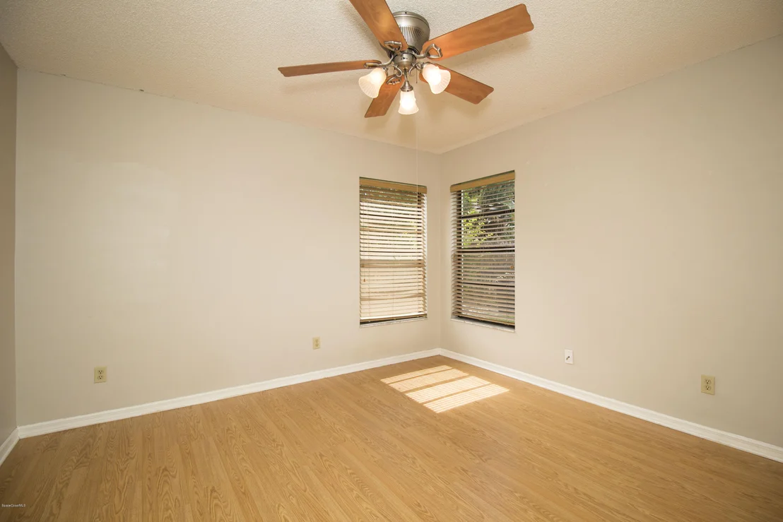 Photo of 2483 NOBILITY Avenue