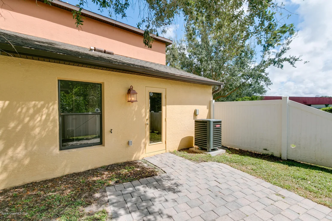 Photo of Unit 101 at 1100 Luminary Circle