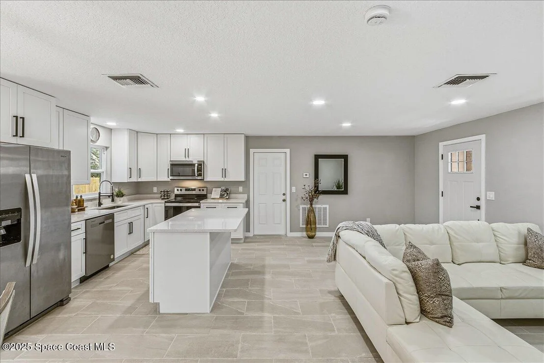 Photo of 2209 Iona Drive
