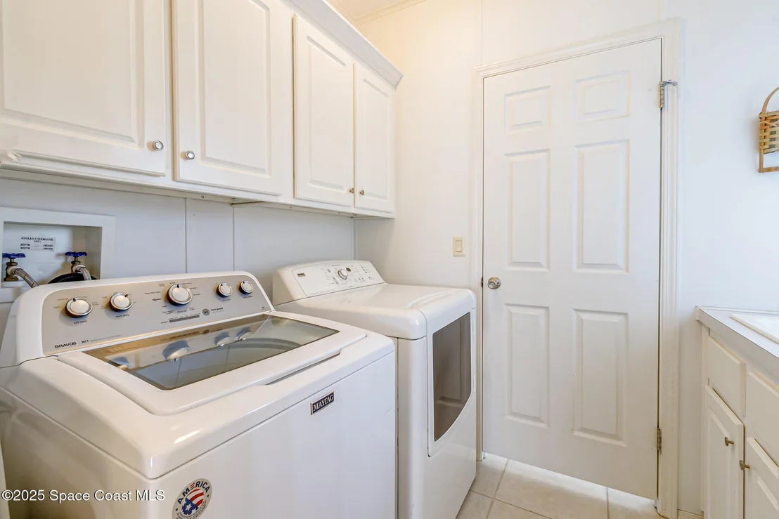 Photo of 634 Outer Drive