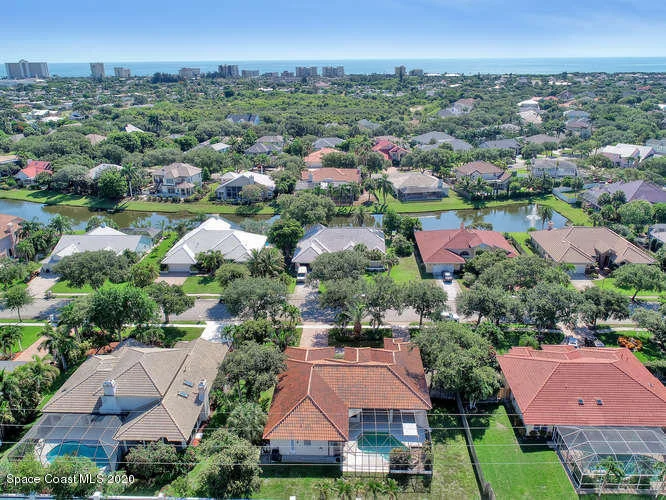 Photo of 821 Peregrine Drive