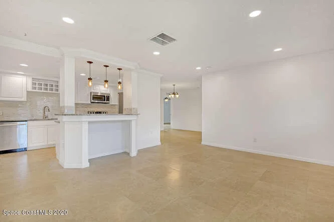 Photo of 641 Xavier Avenue