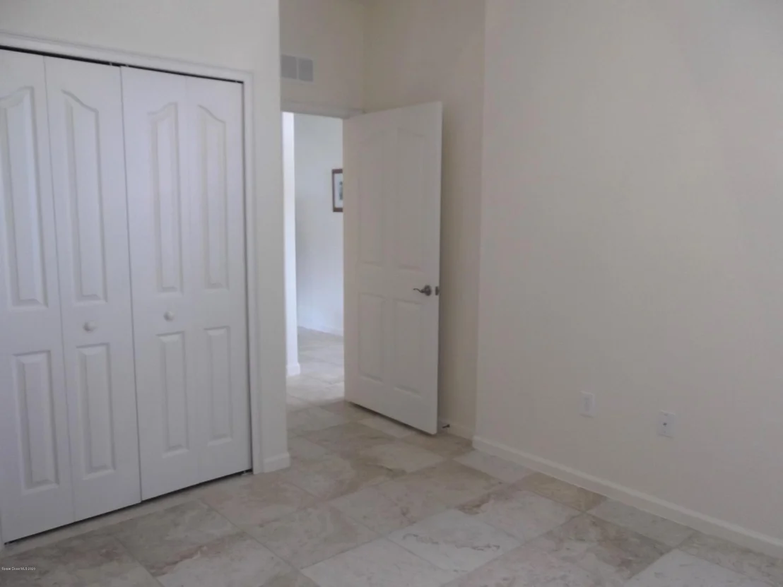 Photo of 6941 Abbeyville Road