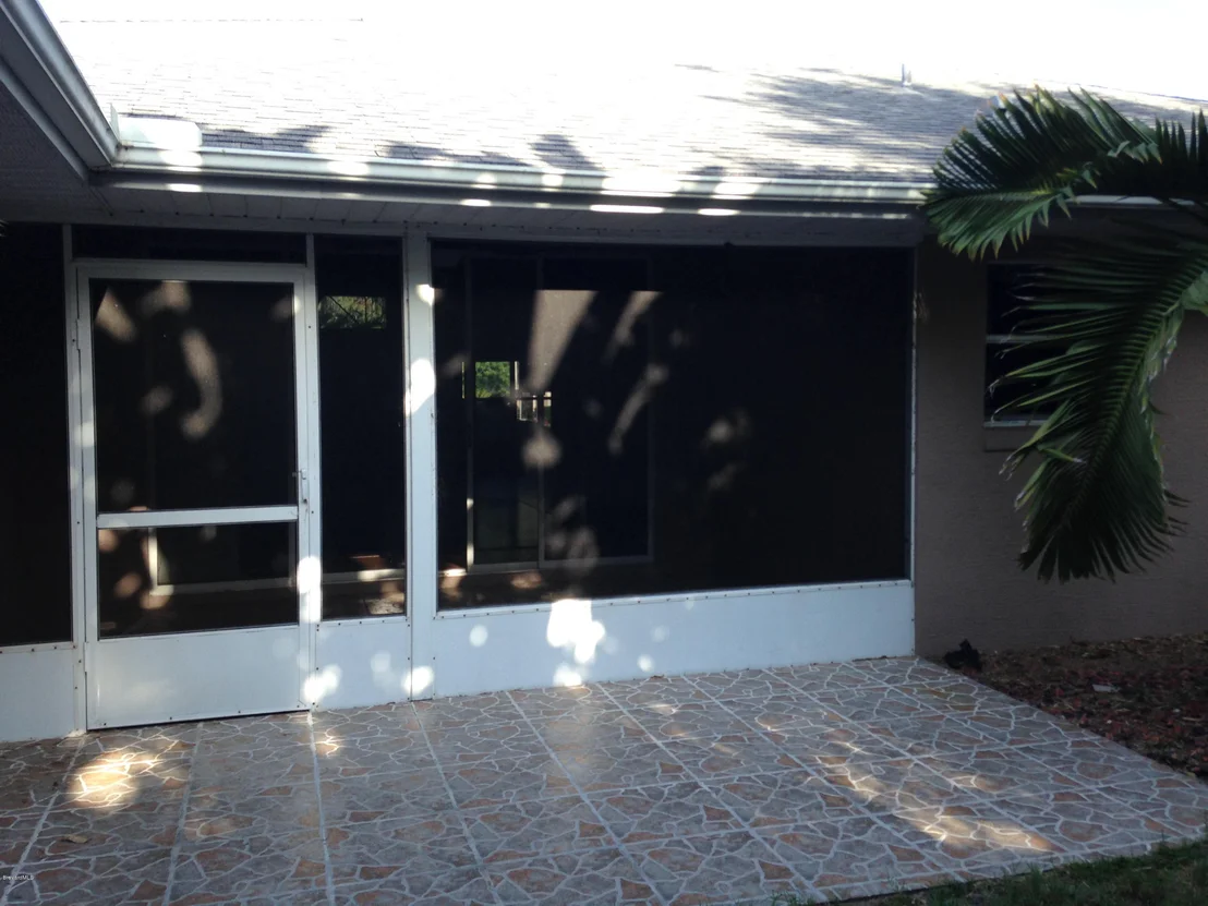 Photo of 938 Pelican Lane
