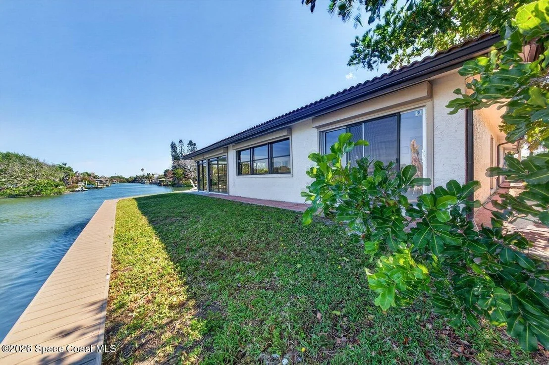Photo of 200 Rose Drive