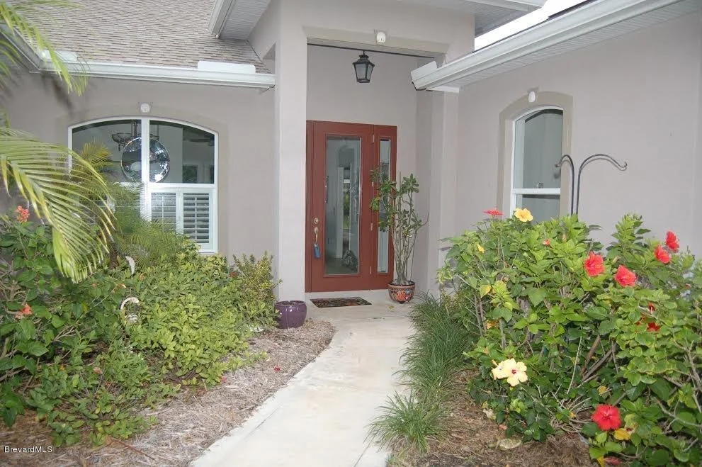 Photo of 138 Cardinal Drive