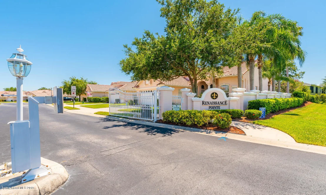 Photo of 359 Renaissance Avenue