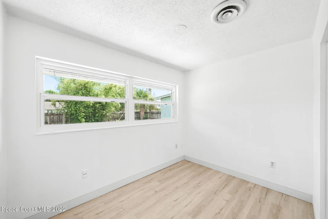 Photo of 2465 Sadler Lane