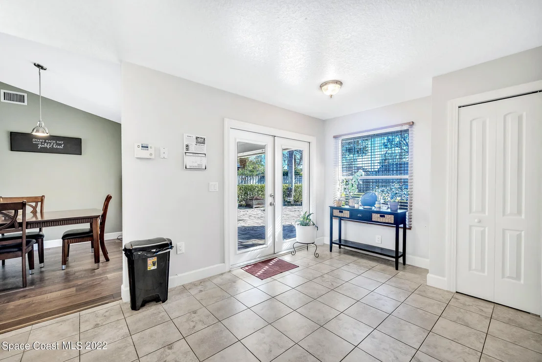 Photo of 905 Pine Baugh Street