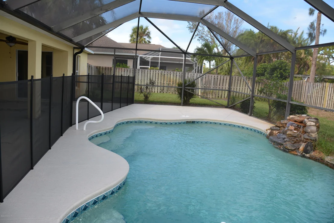 Photo of 830 Spring Oak Drive