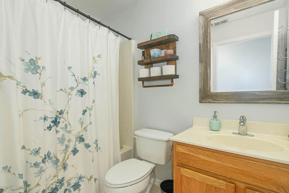 Photo of 4607 Four Lakes Drive