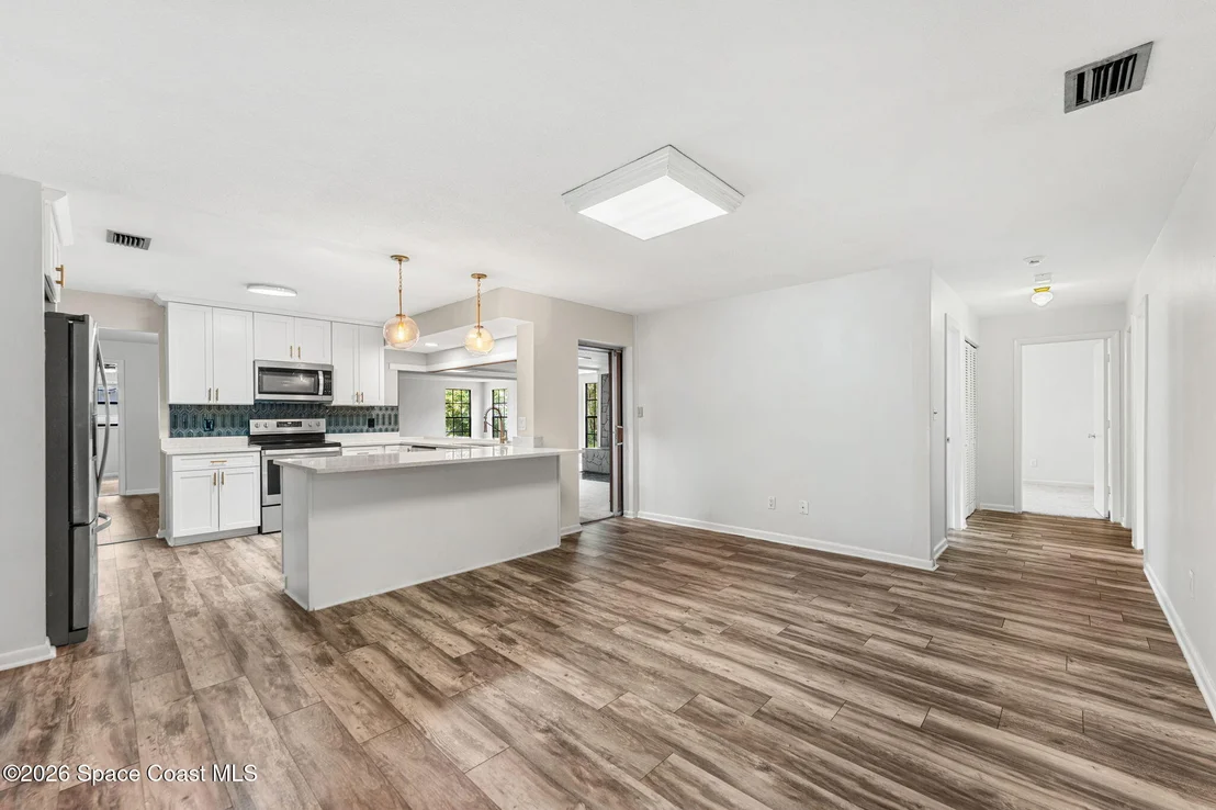 Photo of 1275 Troon Way