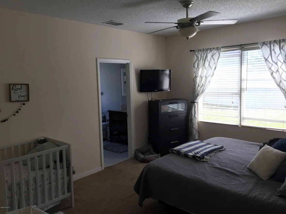 Photo of 958 Riviera Point Drive
