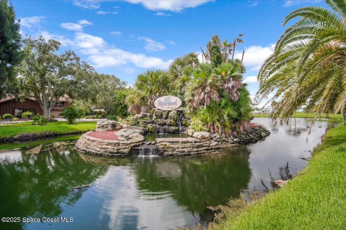 Photo of 110 River Woods Drive