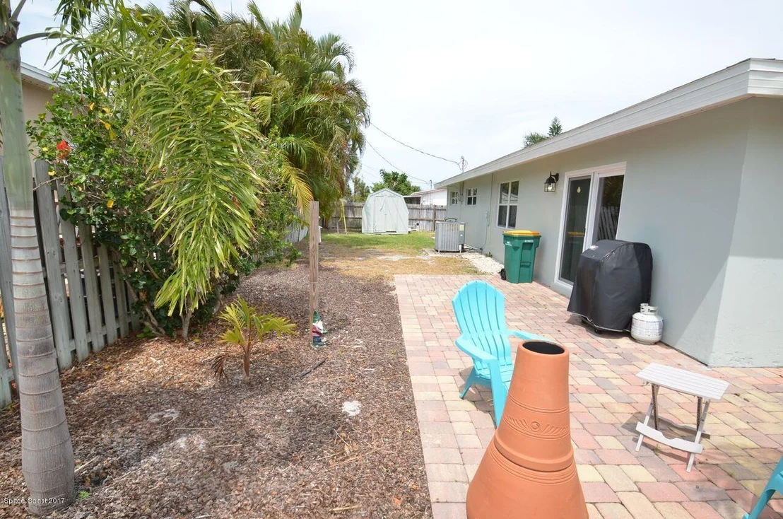 Photo of 1138 Pinetree Drive