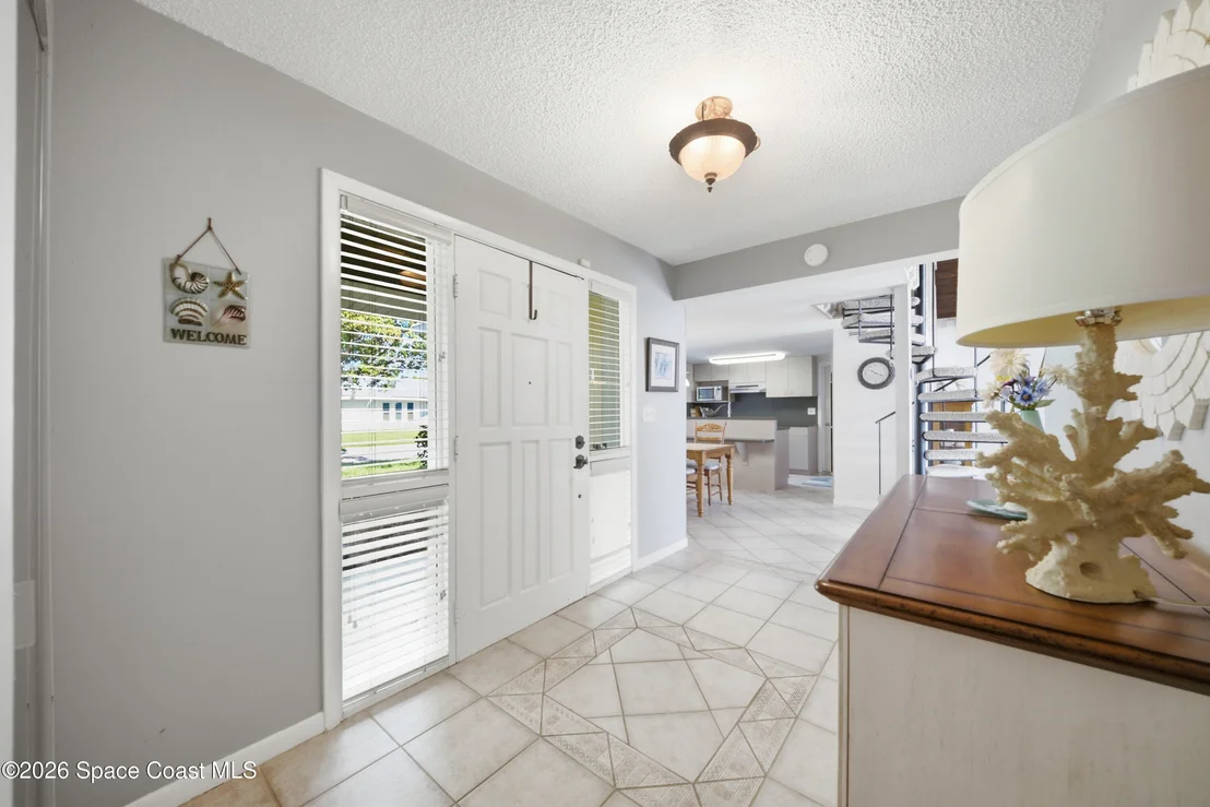 Photo of 836 Egret Road
