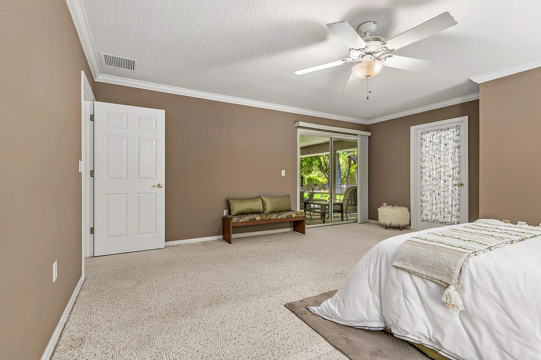 Photo of 3240 Weber Road