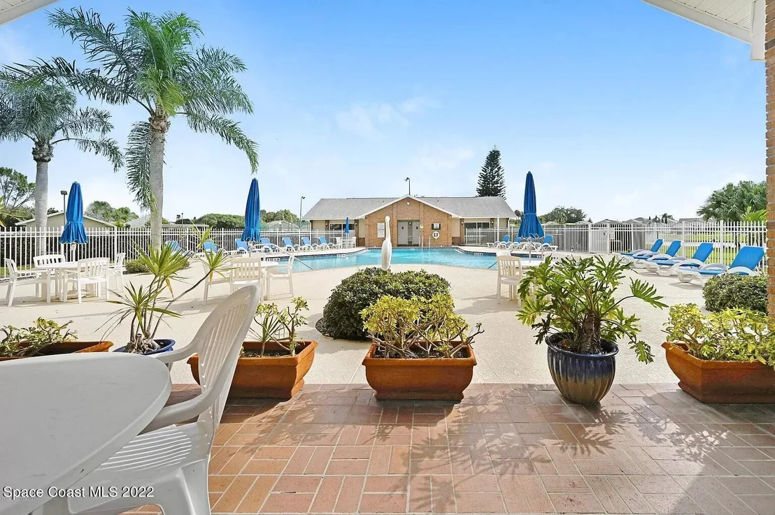 Photo of 4133 Green Oak Drive