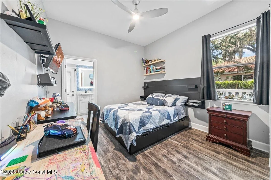 Photo of 370 Baytree Drive
