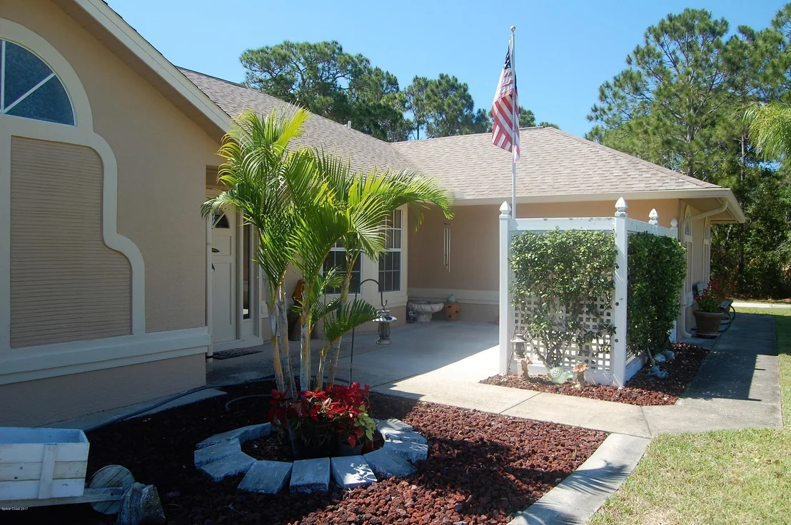 Photo of 8173 Windover Way