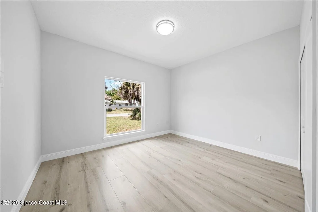 Photo of 299 Dorset Drive