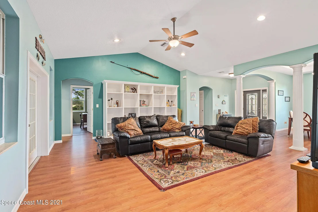 Photo of 4570 Alix Lane
