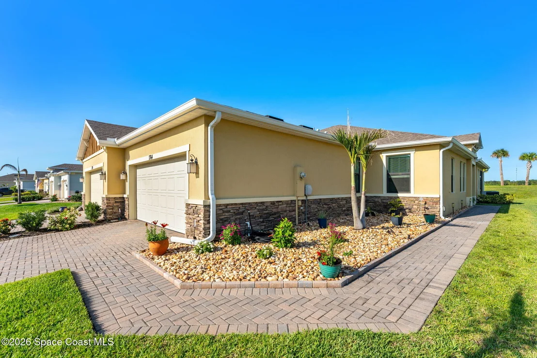 Photo of 1764 Velky Lane