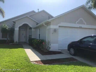 Photo of 4630 Portage Trail