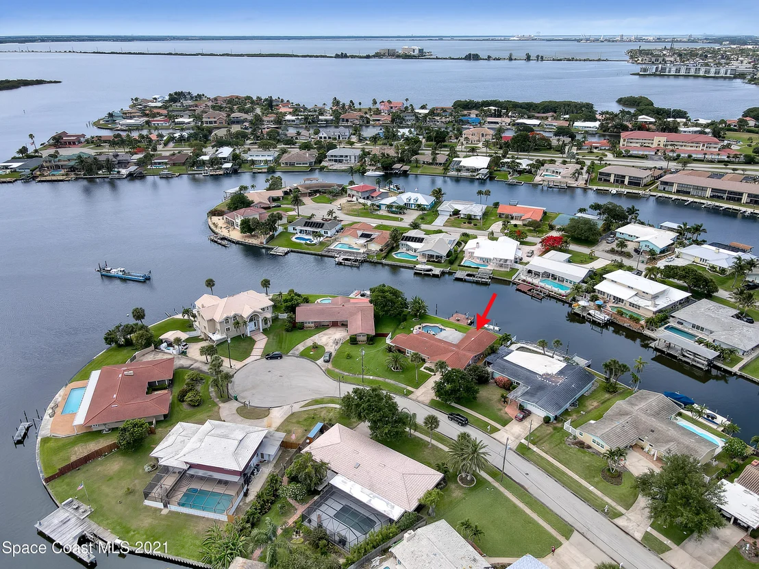 Photo of 227 Jamaica Drive