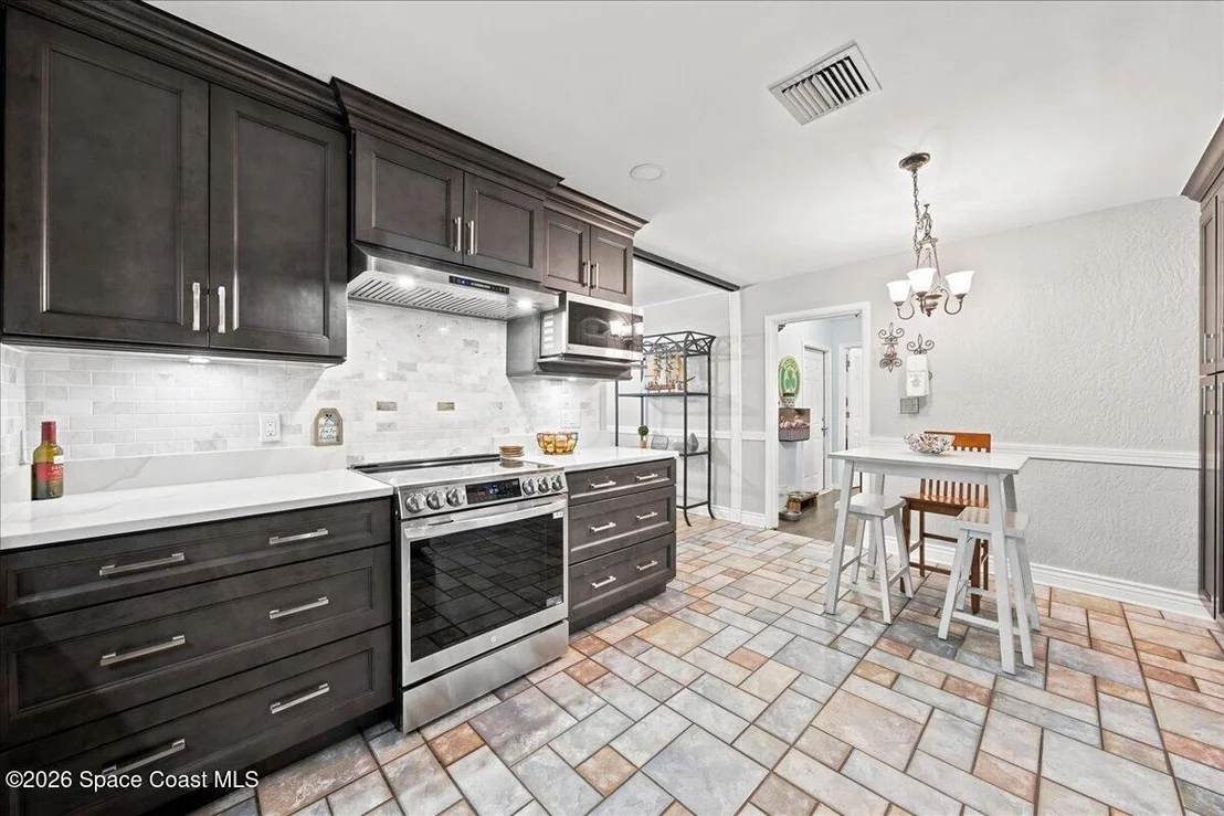 Photo of 4865 Cocoanut Drive