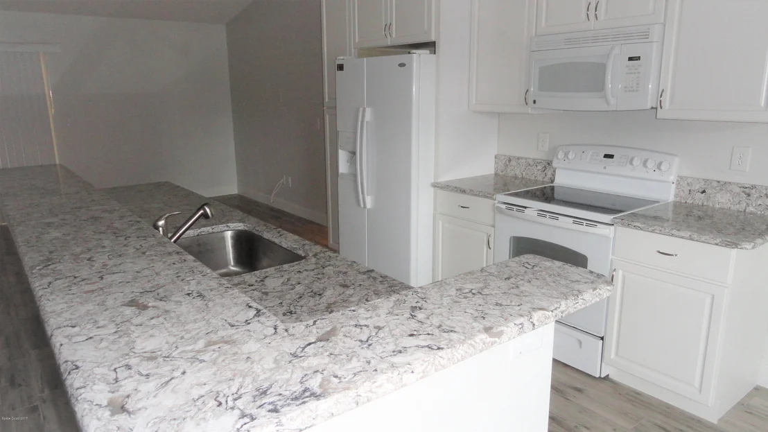 Photo of 6836 Cecil Road